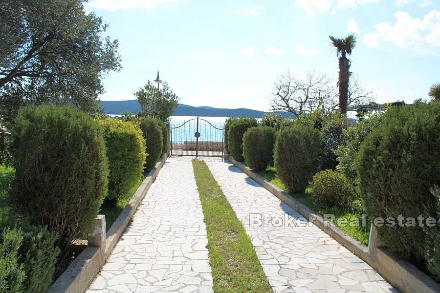 Seafront villa, for sale