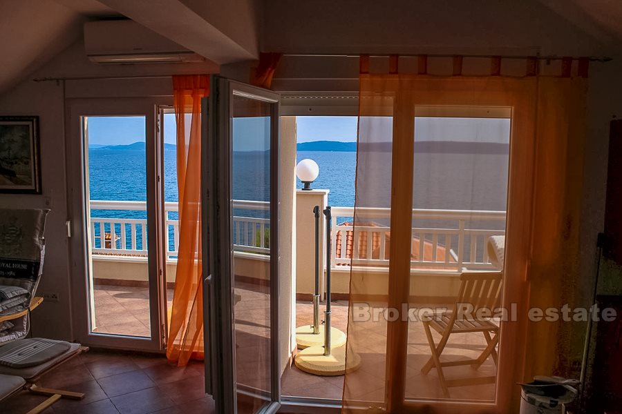 Apartmanska kuća s pogledom na more, prodaja