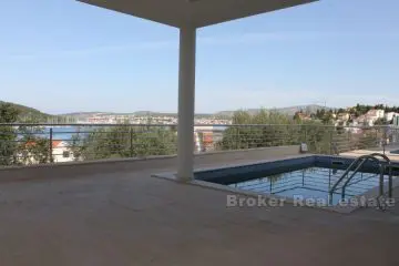 Modern villa, for sale