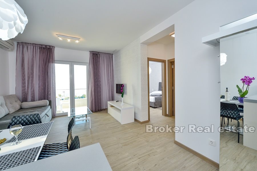 Attractive apartment villa with sea view