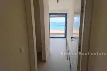 Luxury apartment with sea view