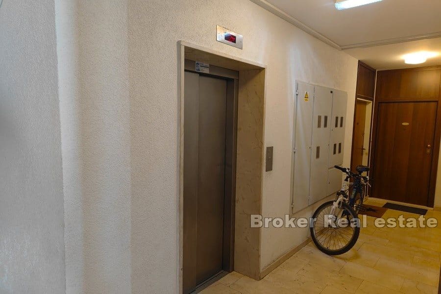 Spinut, one bed-room apartment near the city center