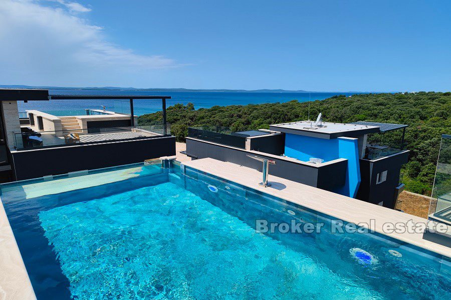 Luxury apartment villa with sea view