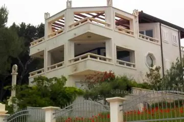 Newly built villa, for sale