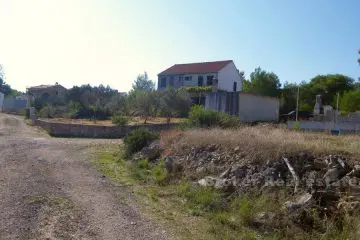 House for renovation, for sale