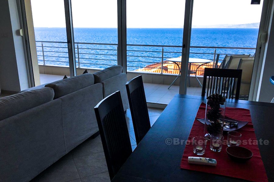 Moderni apartman s pogledom na more, otok Čiovo