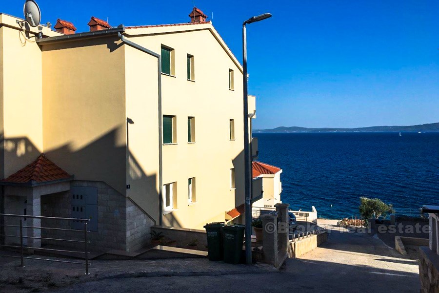 Modern lägenhet med havsutsikt, ön Ciovo