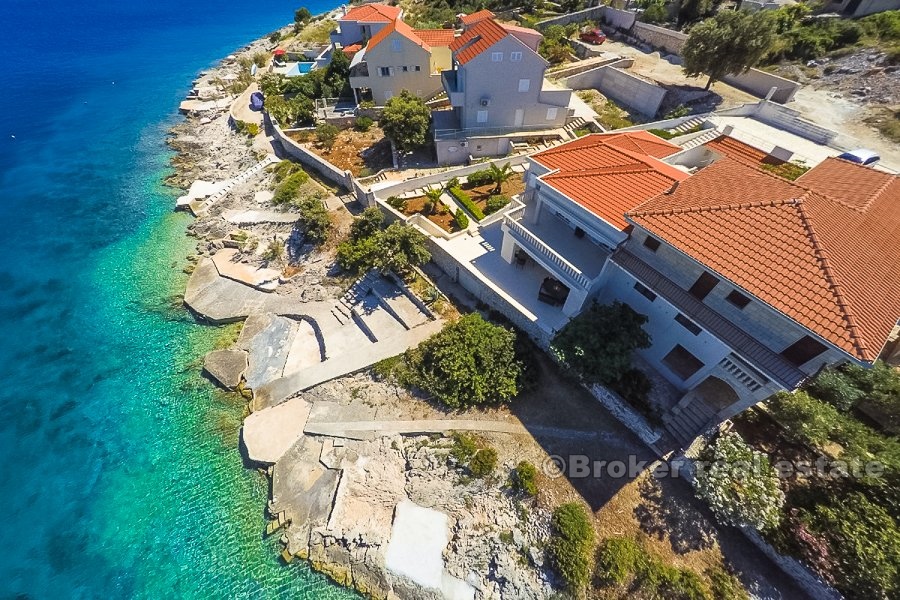 Villa at great position, for sale