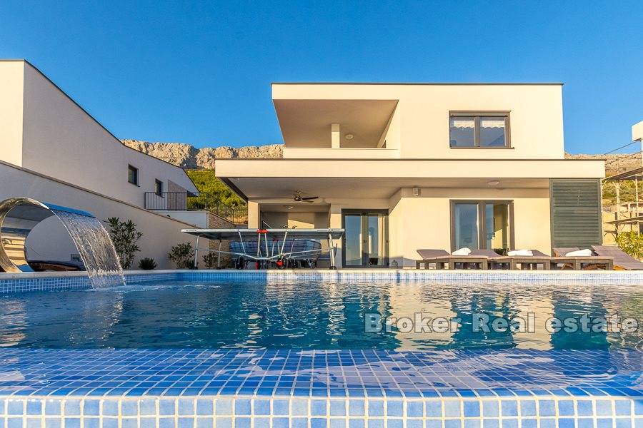 Schöne Villa mit Panoramablick, zu verkaufen
