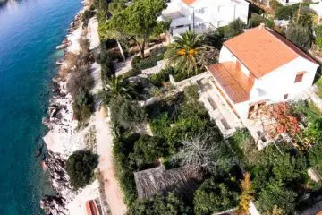 House, first row to the sea, island of Ciovo
