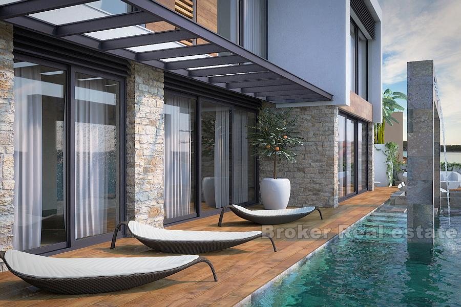 To luksuriøse villaer med svømmebasseng