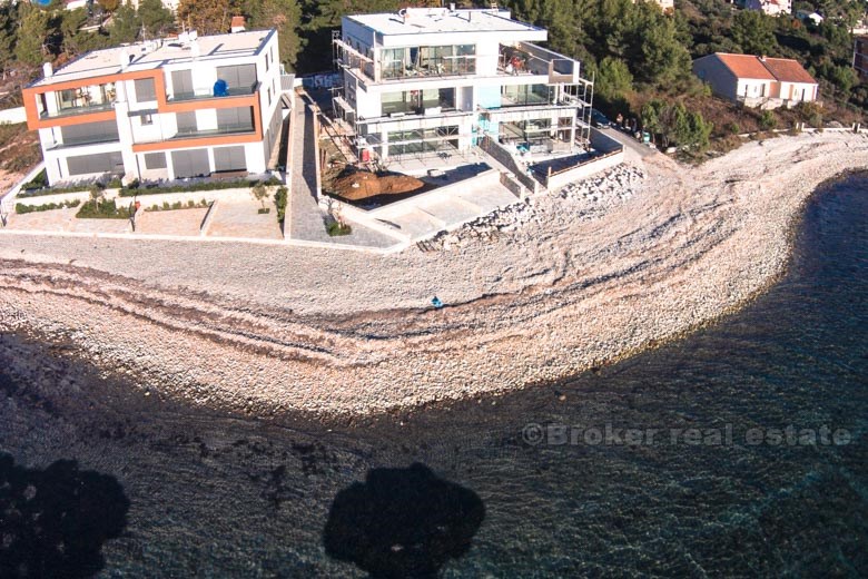 Apartments near Zadar, first row to the sea