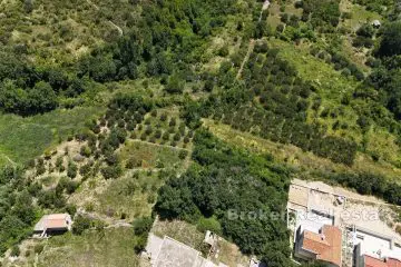 Building plot with a panoramic view