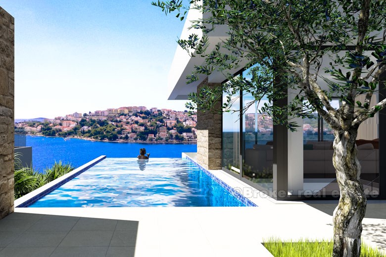 Ny moderne villa med svømmebasseng og fantastisk utsikt