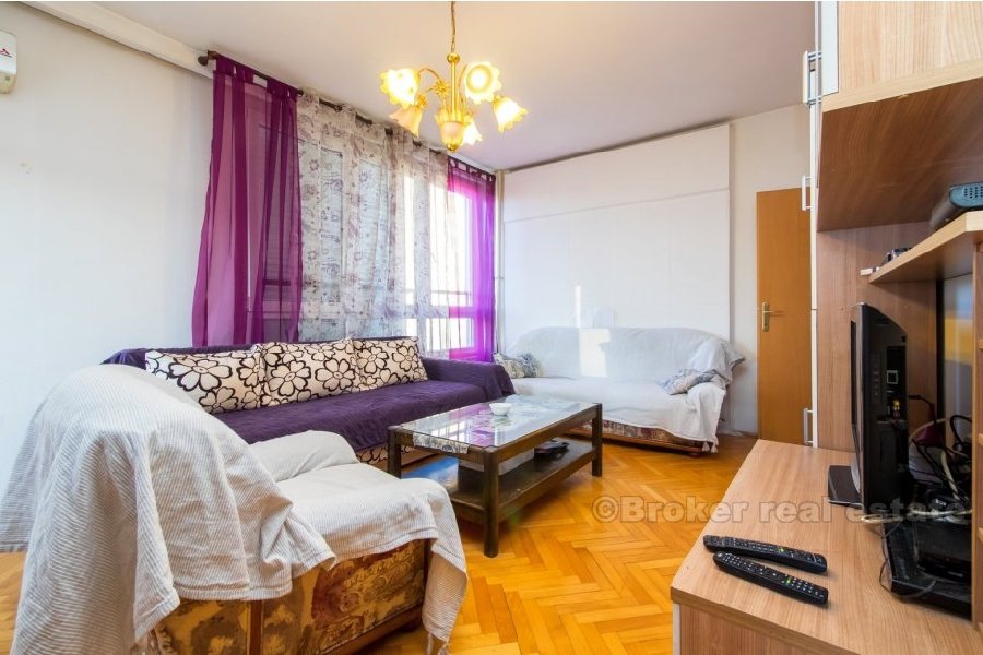 Two bedroom apartment in an excellent location (Spinut), na prodaju