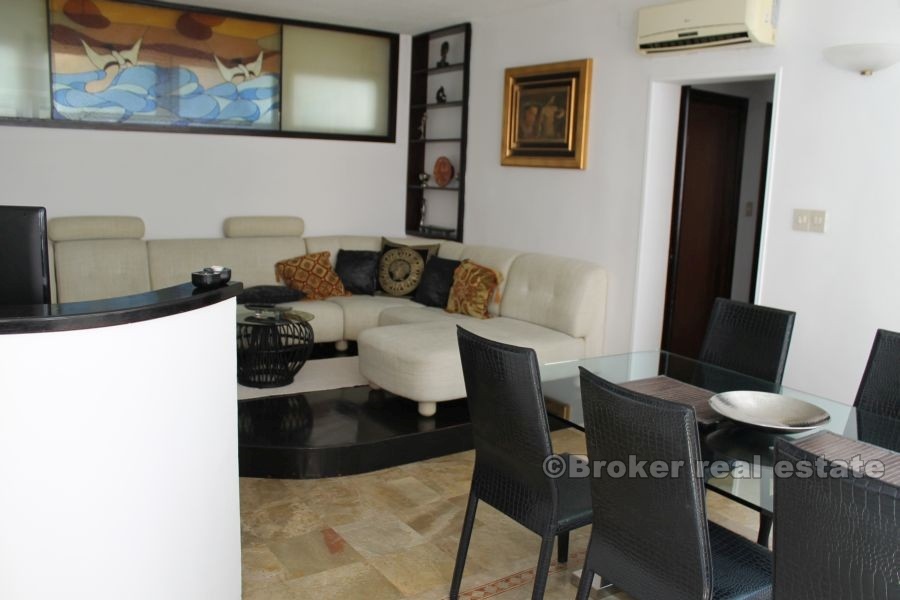 Comfortable apartment of 70 m2, for sale