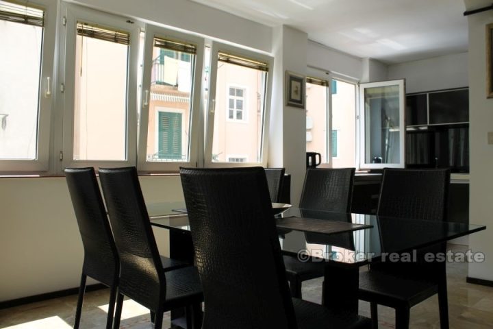 Comfortable apartment of 70 m2, for sale