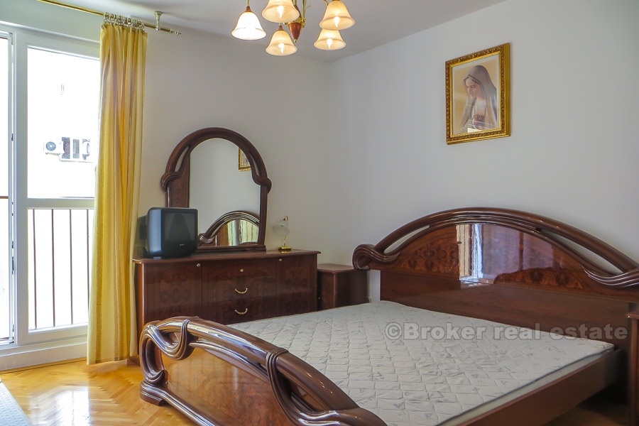 Appartamento con una camera da letto a Mertojak, in vendita
