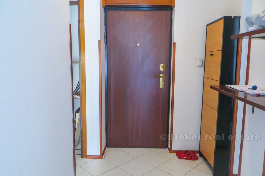 One bedroom apartment in Mertojak, sale