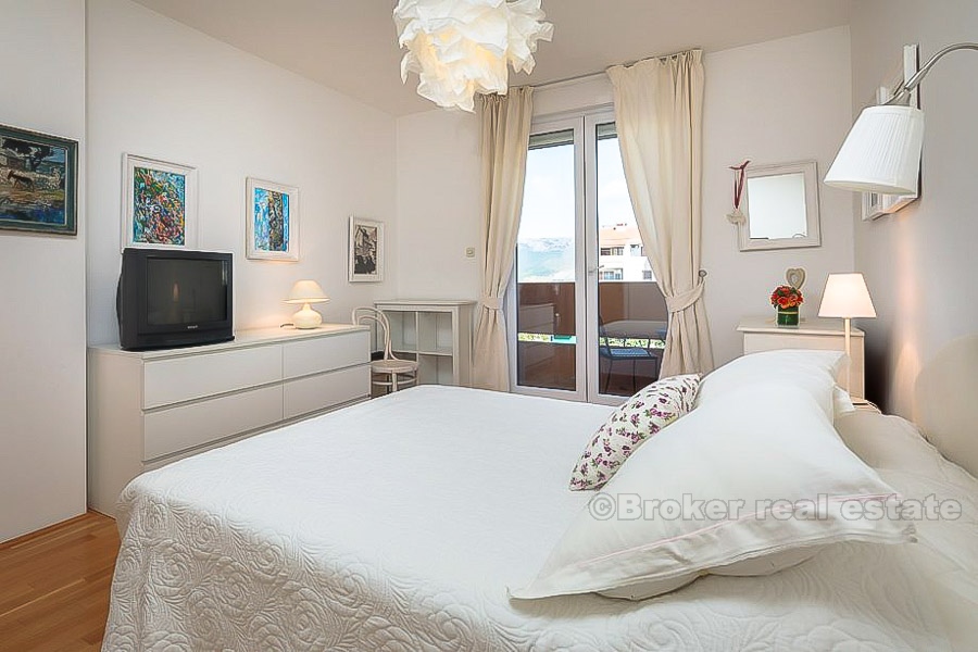 Appartamento confortevole con due camere da letto, vendita