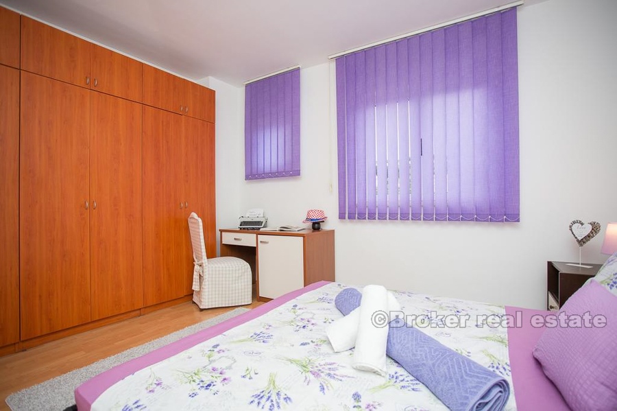 Komfortabel ett roms leilighet, Znjan, til salgs
