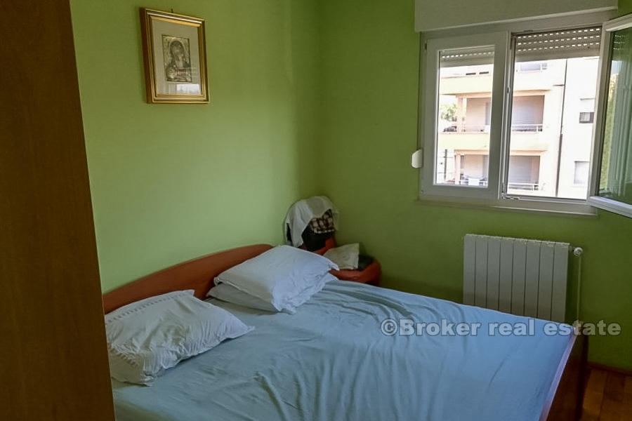 Appartamento con tre camere da letto a Žnjan, in vendita