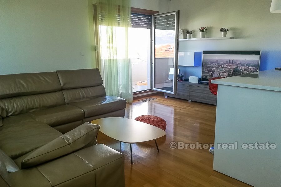 Comfortable 3 bedroom apartment, for sale