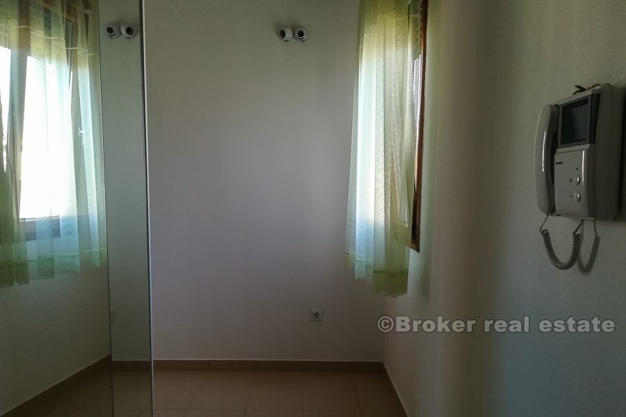 Comfortable 3 bedroom apartment, for sale