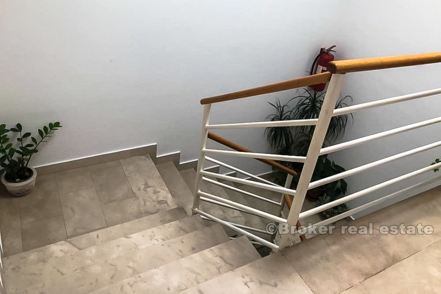 One bedroom apartment, for rent