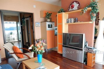 Stobrec, two bedrooms apartment with open sea view