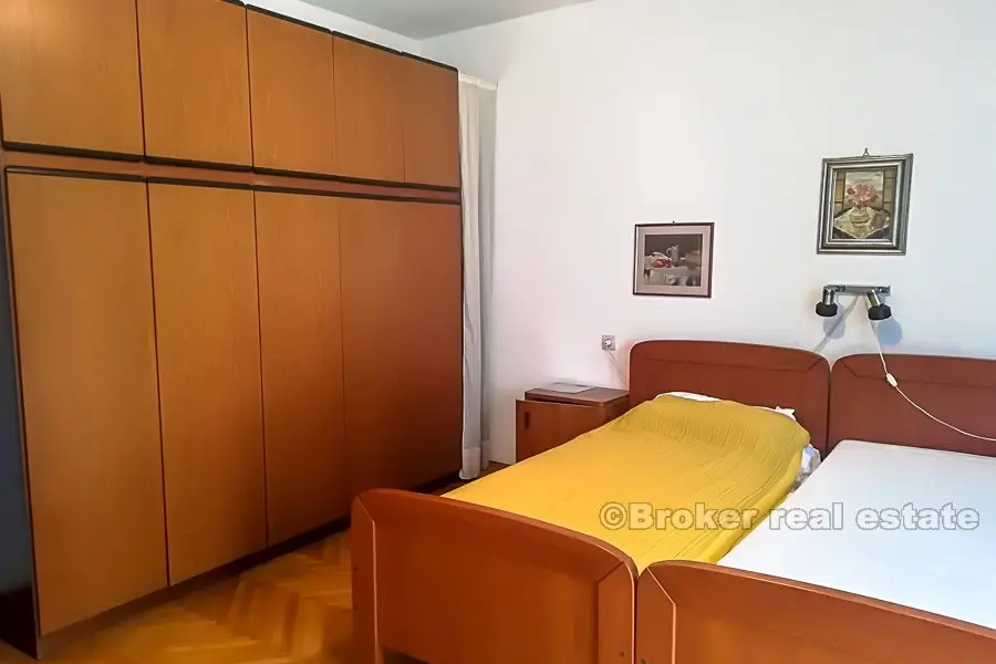 Bacvice, appartamento con due camere da letto, in vendita