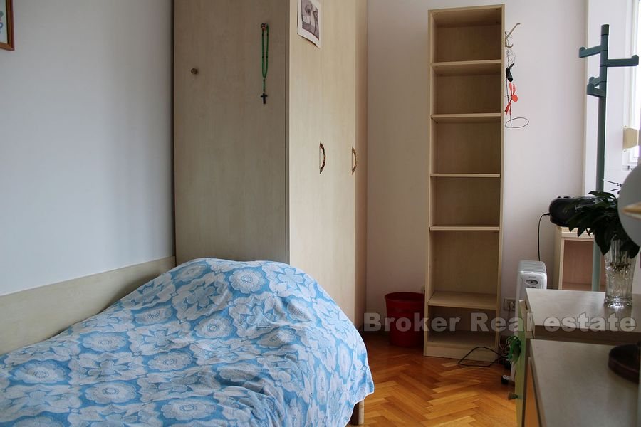 Trstenik, soleggiato appartamento con due camere da letto