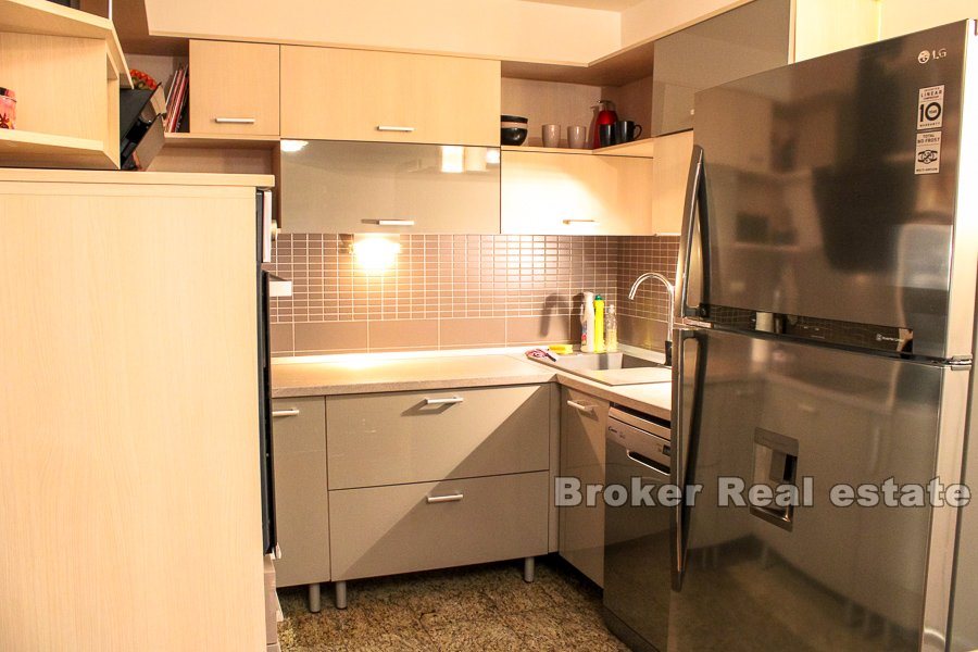 Modern and comfortable apartment, for sale