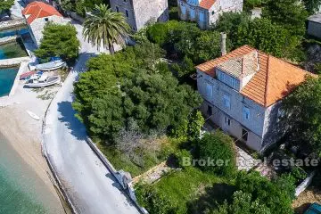Stone villa by the sea, for sale