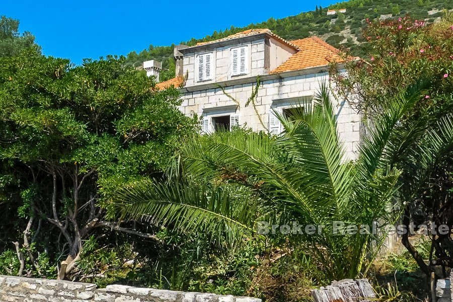 Stone villa by the sea, for sale