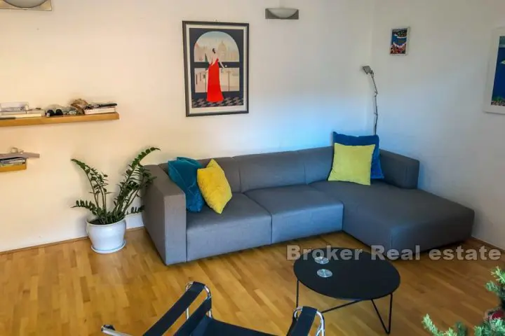 Comfortable and modern apartment, Manus