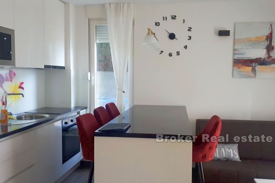 Znjan, modern one bedroom apartment with sea view