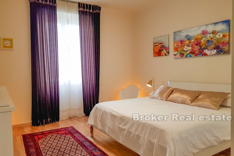 Renovated luxury apartment, Bacvice