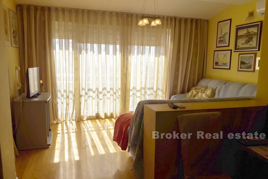 Sucidar, komfortowy apartament z dwiema sypialniami i loggią