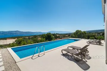 001-2026-107-Island-of-Brac-House-with-pool-and-a-sea-view-for-sale