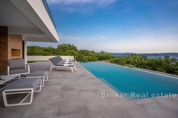 001-2026-109-Crikvenica-Luxury-villa-with-a-pool-and-a-sea-view-for-sale