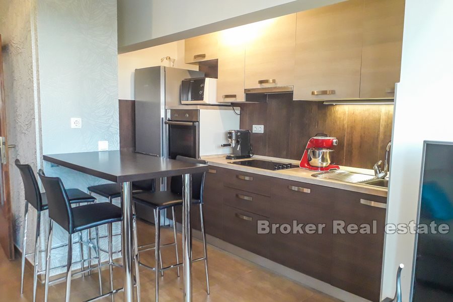 Newly renovated two bedroom apartment with loggia, Split 3