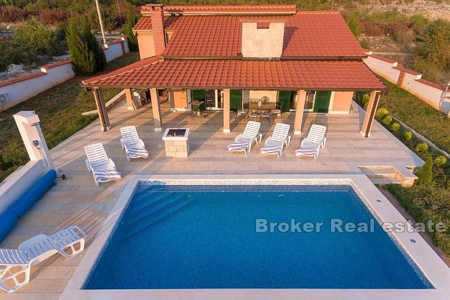 Modern house with pool near Split