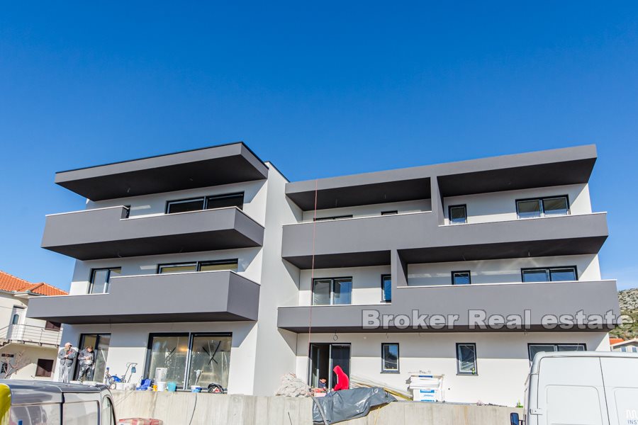 Attractive new building, more apartments, Trogir
