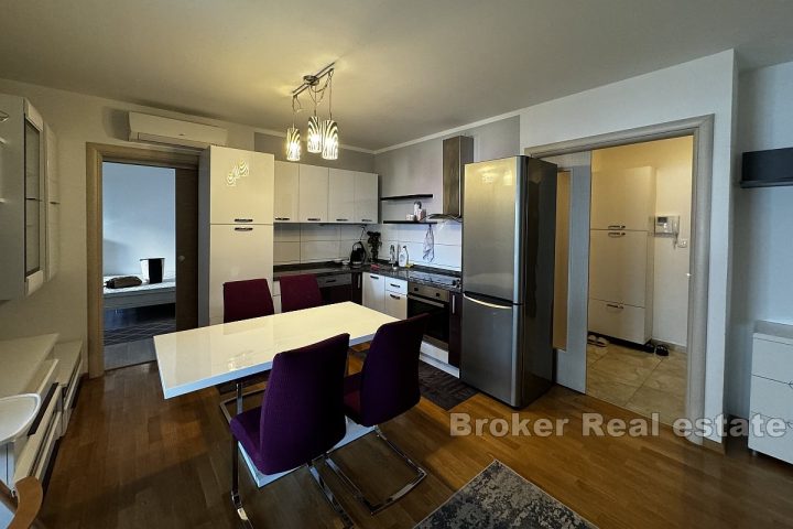 Comfortable three-bedroom apartment in a functional location