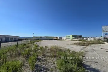 Terrain à bâtir dans un endroit idéal