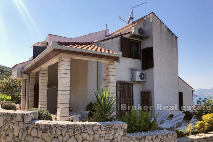 House with sea view