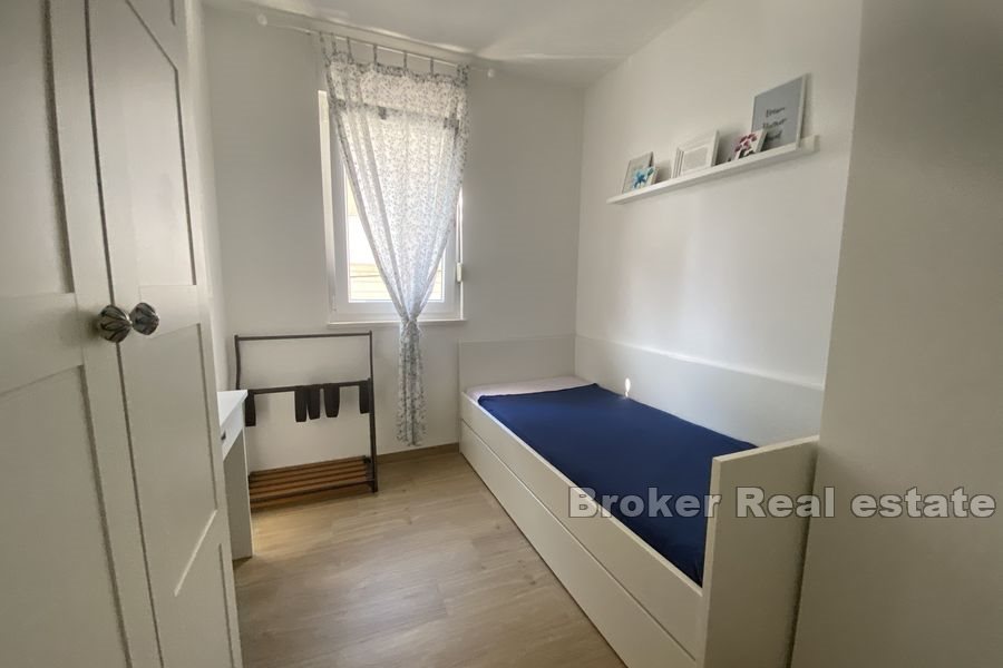 Žnjan, appartamento con due camere da letto con vista mare