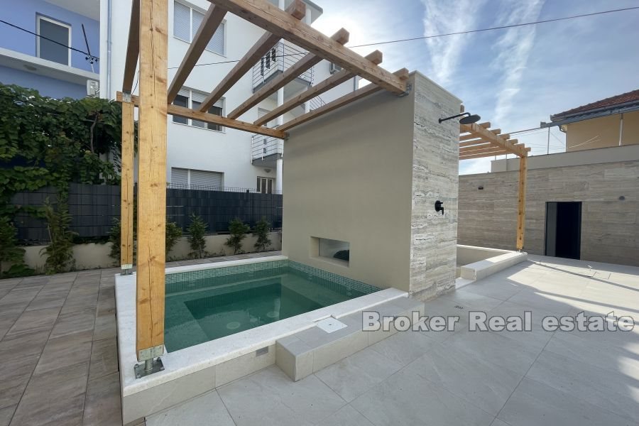 Newly built villa with swimming pool