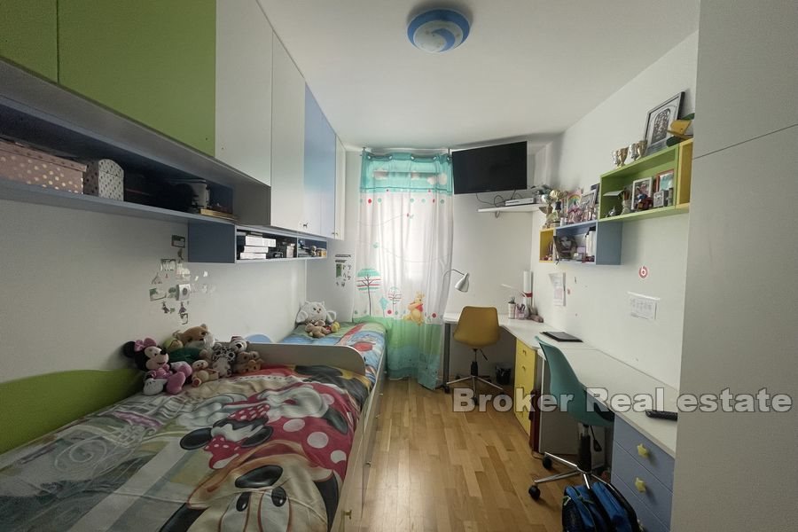 Žnjan, appartamento con due camere da letto con terrazzo
